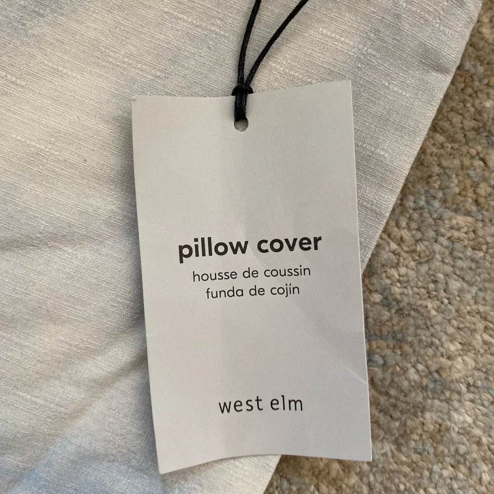 NWT. Pair of West Elm Pillowcases 20x20